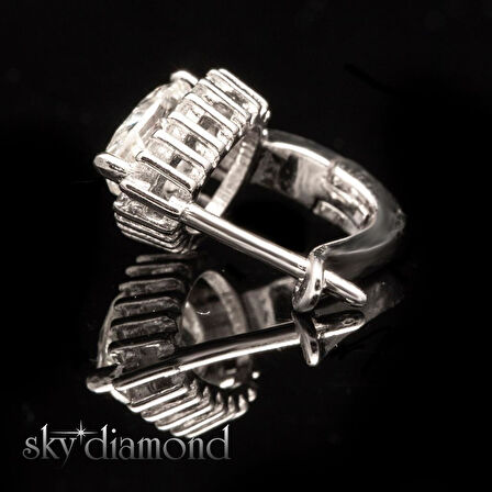 Sky Diamond Etrafı Pırıltılı Taşlarla Süslenmiş Damla Küpe