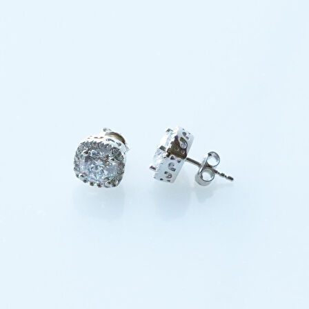 Oval Taşlı Swarovski Gümüş Tektaş Küpe