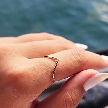 14 Ayar Altın-Kadın Spor V Taşsız Modern Tarz Eklem Yüzügü-14 Ayar Sarı Altın Hediye Yüzük