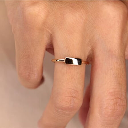 Plaka Altın Yüzük - 14 Ayar Altın Kişiselleştirilebilir Harf Yazılabilir Plaka Yüzük - Hediyelik