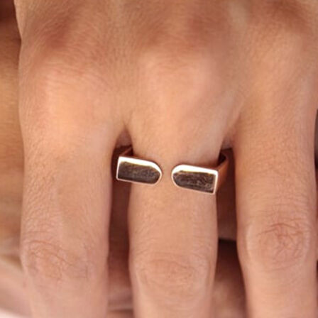 Taşsız Altın Yüzük - 14 Ayar Altın Dikdörtgen Kalın Taşsız Kadın Yüzük - Eşe, Sevgiliye Altın Yüzük