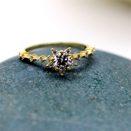 Gümüş Yüzük - Vintage Jennifer Lopez 0.85 CT Swarovski Taşlı 925 Ayar Gümüş Yüzük-Hediyelik Yüzük 