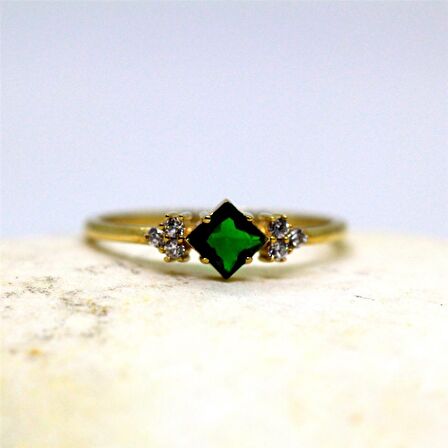 Zümrüt(Yeşim Taşı) Carolin Alyans Yüzük-0.40Ct Nano Safir Evlilik Teklifi 14 Ayar Hediye Altın Yüzk