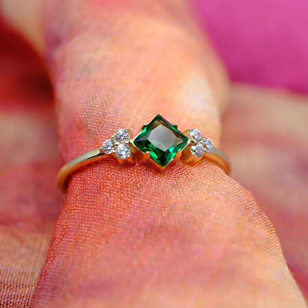 Gümüş Yüzük - 0.40Ct Zümrüt (Yeşim Taşı) Carolin Alyans Yüzük - Evlilik Teklifi 925 Ayar Gümüş Yüzük