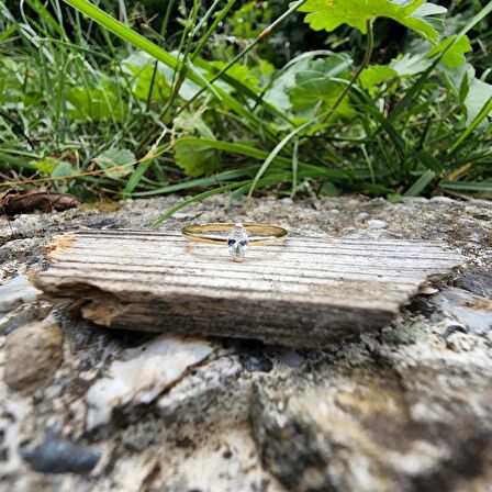 0,50CT Mekik Pırlanta(Sıgnty)Tektaş Modern Tasarım 14 Ayar Altın Yüzük-Pırlanta Tektaş Altın Yüzük