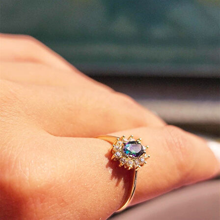 1,05CT Aleksandrit 0.30CT Pırlanta(Signty)Taşlı Anturajlı Vintage Tasarım Modern 925 Ayar Gümüş Yüzük