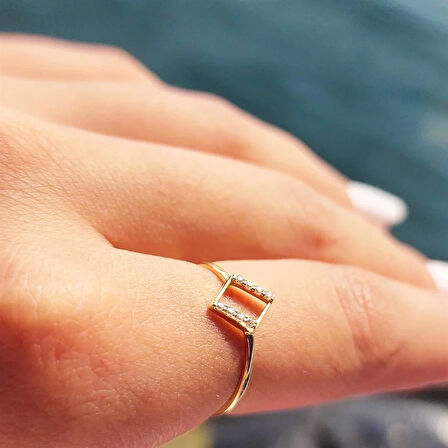 Gümüş Yüzük - Dörtgen Taşlı Minimal Tasarım Gümüş-Hediyelik Minimal Estetik 925 Ayar Gümüş Yüzük