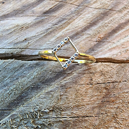 Gümüş Yüzük - Dörtgen Taşlı Minimal Tasarım Gümüş-Hediyelik Minimal Estetik 925 Ayar Gümüş Yüzük