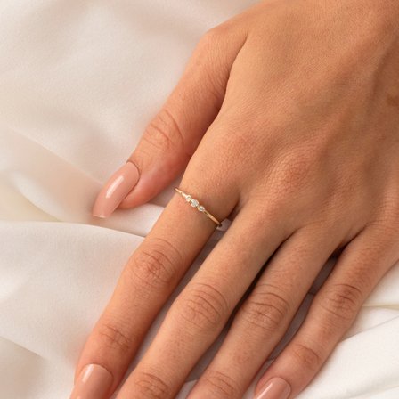 Gümüş Yüzük - Tria Swarovski Taşlı Modern Evlilik Teklifi Yüzüğü - Minimal Hediyelik Gümüş Yüzük
