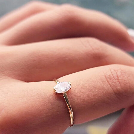 Gümüş Yüzük - 0.40 Ct Pırlanta Swarovski Taşlı Tektaş 925 Ayar Gümüş Yüzük-Tektaş Kadın Gümüş Yüzük