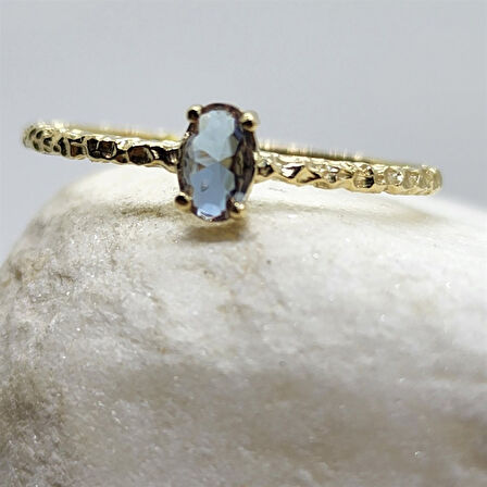 Gümüş Yüzük - Mila 030CT Zultanit Tektaş Minimal Tasarım Gümüş Yüzük-Zultanit Hediyelik Tektaş Yüzük