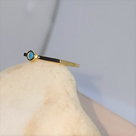 Gümüş Yüzük - 0.25 CT Pırlanta Montörü (Firuze) Taşlı Kare Kol Tasarım 925 Ayar Gümüş Tektaş Yüzük