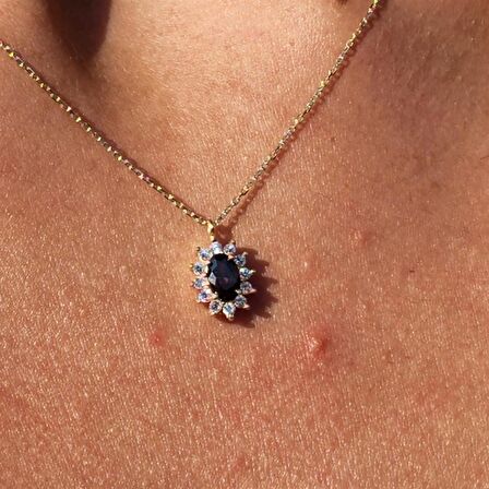 0,95 CT Aleksandrıt 0,25 CT Pırlanta (Signity) Taşlı Anturajlı Vintage 925 Ayar Gümüş Tasarım Kolye
