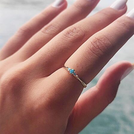 0.30 Karat Tria Pırlanta Montörü Firuze Taşlı 14 Ayar Altın Evlilik Teklifi Yüzüğü