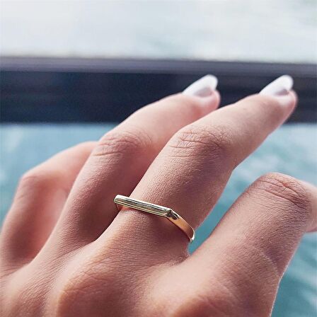 Love Kalın Çizgi Taşsız Modern Tasarım 14 Ayar Altın Eklem Yüzük