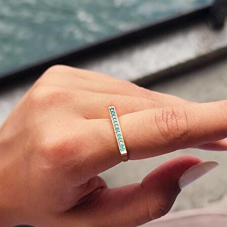 Firuze Taşlı Düz Çizgi Modern Dizayn 14 Ayar Altın Yüzük