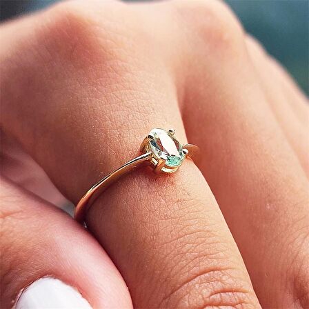 0.90 Karat Su Yeşili Tektaş Evlilik Teklifi Pırlanta Montörü Tektaş 14 Ayar Altın Tarz Yüzük