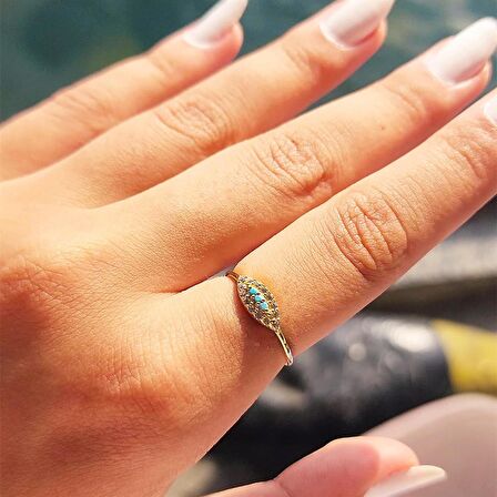 Minimal Mekik Signity Swaroski Firuze Taşlı Fantezi Şans 14 Ayar Altın Tasarım Yüzük