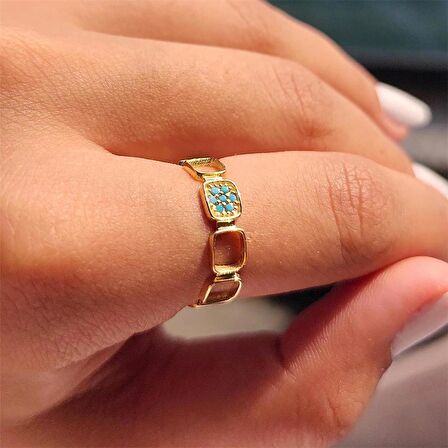 Kapalıçarşı Kare Sıralı Firuze Taşlı 14 Ayar Tasarım Altın Yüzük