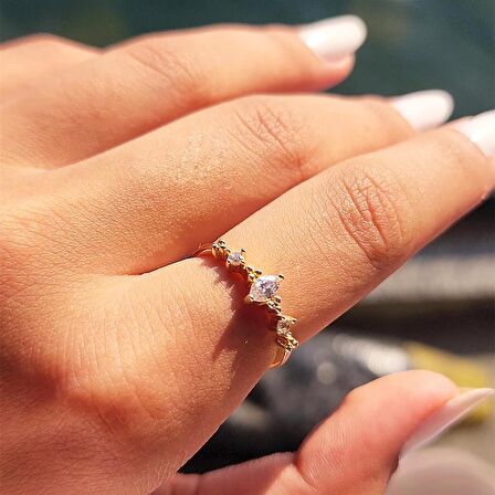 Mekik Taşlı Signity Swaroski Angola Fantezi 14 Ayar Altın Yüzük