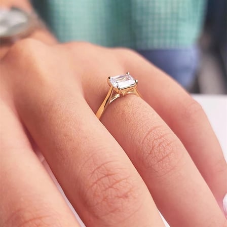 Gümüş Yüzük - 1.10 Ct Pırlanta Swarovski Taşlı Octagon Tektaş 925 Ayar Gümüş Evlilik Teklifi Yüzüğü