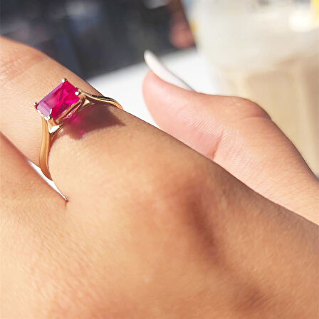 Gümüş Yüzük - 1.10 Karat Ruby Taşlı Octagon Pırlanta Montörü 925 Ayar Gümüş Evlilik Teklifi Yüzüğü