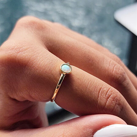 Gümüş Yüzük - Minimal Opal Tek Taş Şans ve Uğur 925 Ayar Gümüş Yüzük