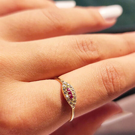 Gümüş Yüzük - Minimal Mekik Signity Swaroski Ruby Taşlı Fantezi Şans 925 Ayar Gümüş Tasarım Yüzük