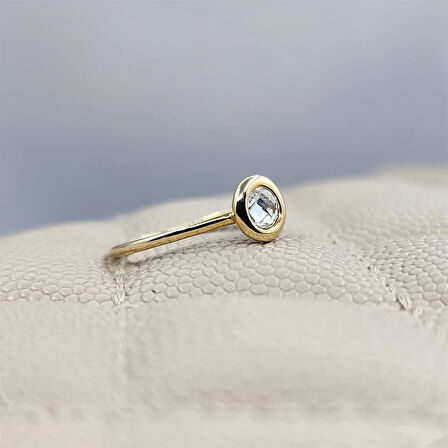 Gümüş Yüzük - 0.35 Karat Pırlanta (Swaroski) Taşlı Modern Tektaş 925 Ayar Evlilik Teklifi Yüzüğü