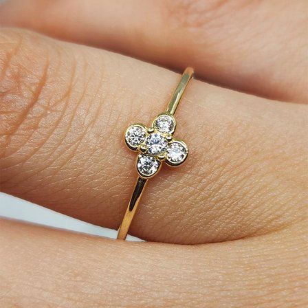 Minimal Altın Yüzük - 14 Ayar Altın Minimal Papatya Swarovski Taşlı Yüzük - Papatya Altın Yüzük