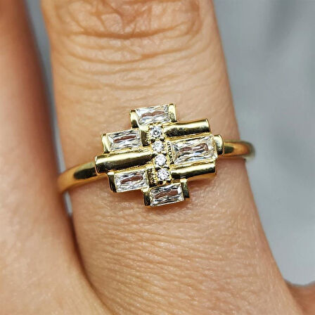 Gümüş Yüzük - Signity Swaroski (Zirkon) Taşlı Baget Tarz Tasarım 925 Ayar Gümüş Yüzük