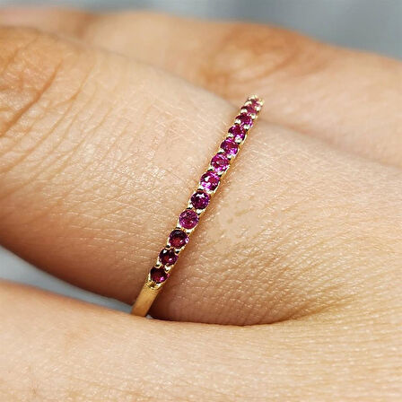 Gümüş Yüzük - 0.25 Karat Ruby Taşlı Yarım Tur Minimal Tasarım 925 Ayar Gümüş Yüzük