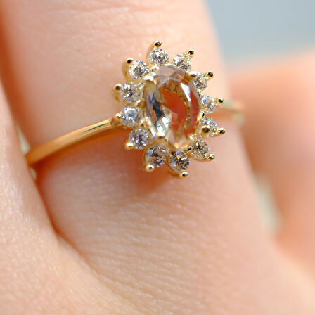 Oval Kesim Zultanit Yan Zirkon Taşlı Modern 14 Ayar Altın Kadın Tektaş Yüzük Günlük-Hediyelik