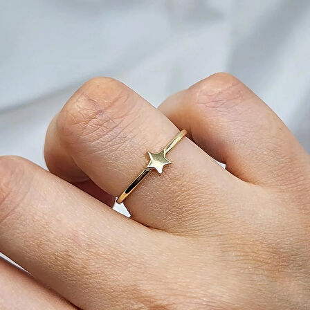 Gümüş Yüzük - Sade Minimal Tasarım 925 Ayar Gümüş Yıldızlı Yüzük