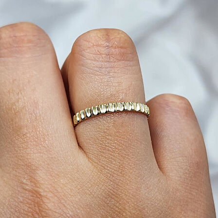 Gümüş Yüzük - Gösterişli Geometrik Kesim Modern Tasarım 925 Ayar Gümüş Yüzük 