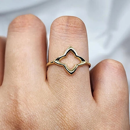 Gümüş Yüzük - Dört Yapraklı Zarif Yonca 925 Ayar Gümüş Yüzük