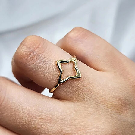 Gümüş Yüzük - Dört Yapraklı Zarif Yonca 925 Ayar Gümüş Yüzük