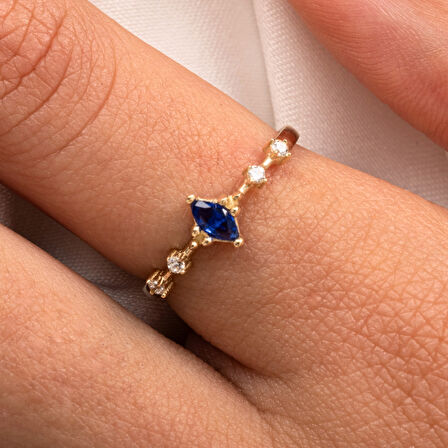 Gümüş Yüzük - Safir Mekik Taşlı Minimal Tasarım 925 Ayar Gümüş Evlilik Teklifi Yüzüğü