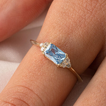 Gümüş Yüzük - Akuamarin Taşlı Zümrüt Kesim Modern Tasarım 925 Ayar Gümüş Yüzük