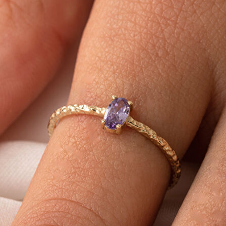 Gümüş Yüzük - Ametist Taşlı Dövülü Eskitme Minimal Tasarım Tektaş 925 Ayar Gümüş Yüzük