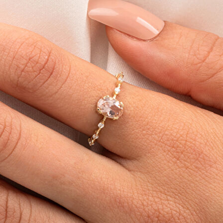 Gümüş Yüzük - Morganit Taşlı Kadın Modern Tasarım 925 Ayar Gümüş Evlilik Teklifi Yüzüğü