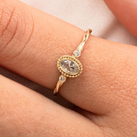 Gümüş Yüzük - 0.50 Karat Swarovski Taşlı Modern Tasarım 925 Ayar Gümüş Evlilik Teklifi Yüzüğü