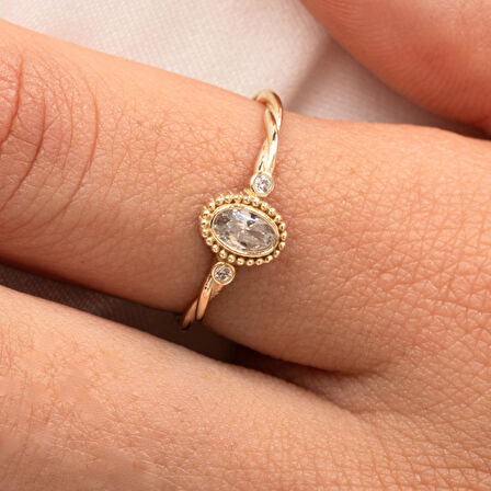 Gümüş Yüzük - 0.50 Karat Swarovski Taşlı Modern Tasarım 925 Ayar Gümüş Evlilik Teklifi Yüzüğü