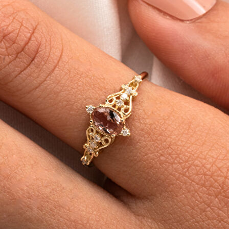 Gümüş Yüzük - 0.50 Karat Love Zultanit Taşlı Prenses 925 Ayar Gümüş Evlilik Teklifi Yüzüğü