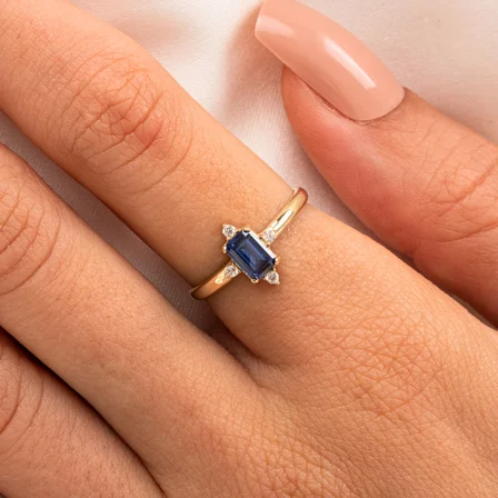 Gümüş Yüzük - Octagon Kesim Safir Taşlı 0.95 Karat Pırlanta Montorü Şık 925 Ayar Gümüş Yüzük