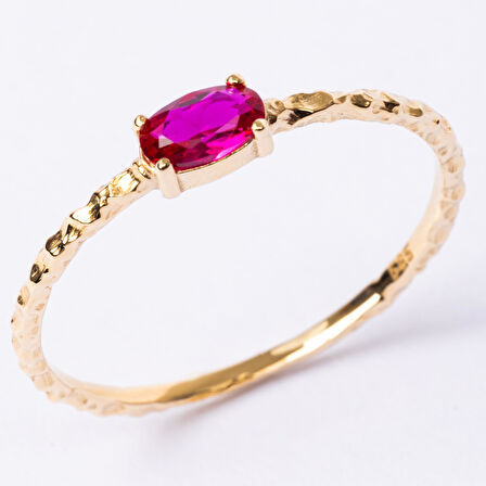 Gümüş Yüzük - Ruby Taşlı Dövülü Eskitme Minimal Tasarım Tektaş 925 Ayar Gümüş Yüzük