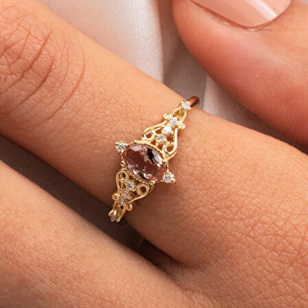 Altın Yüzük - 0.08 Karat Pırlanta 0.50 Karat Zultanit Taşlı Evlilik Teklifi 14 Ayar Altın Yüzük