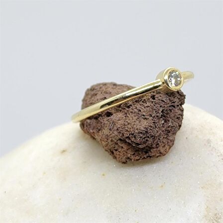 0,25 CT Pırlanta Taşlı Sıvamalı 14 Ayar Tektaş Yüzük-0,25 CT Sıvama Hediye 14 Ayar Altın Yüzük