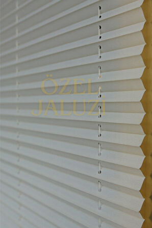 Beyaz Cam Balkon Ve Ofis Plisse Perde( Plain001)