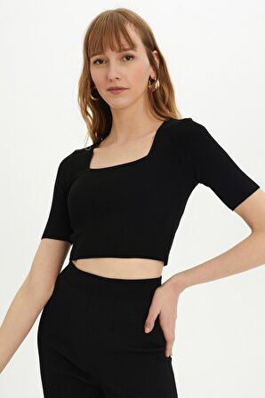 Sherin Kadın Siyah Kare Yaka Triko Crop SWK4384Sİ